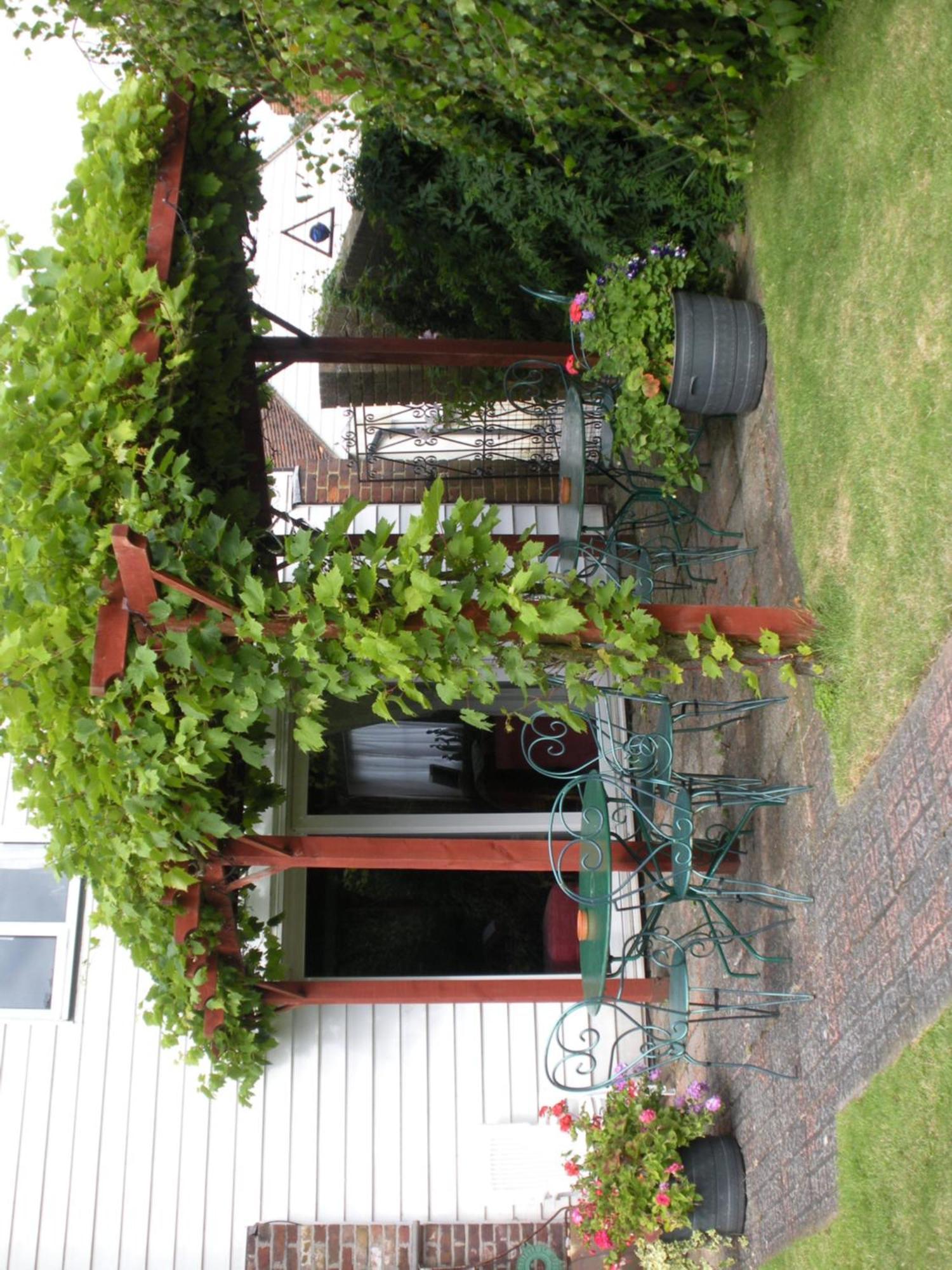 Bed and Breakfast Manor Farm Oast Winchelsea Exterior foto